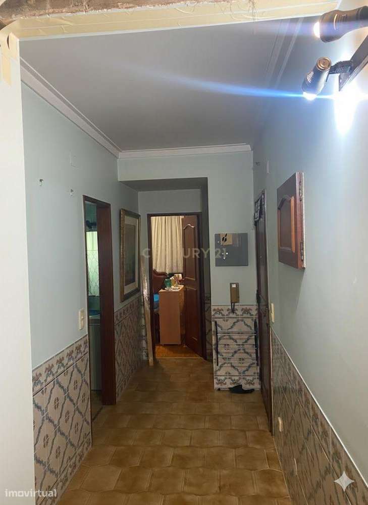 Apartamento T2 em Charneca de Caparica, Almada - Grande imagem: 3/19