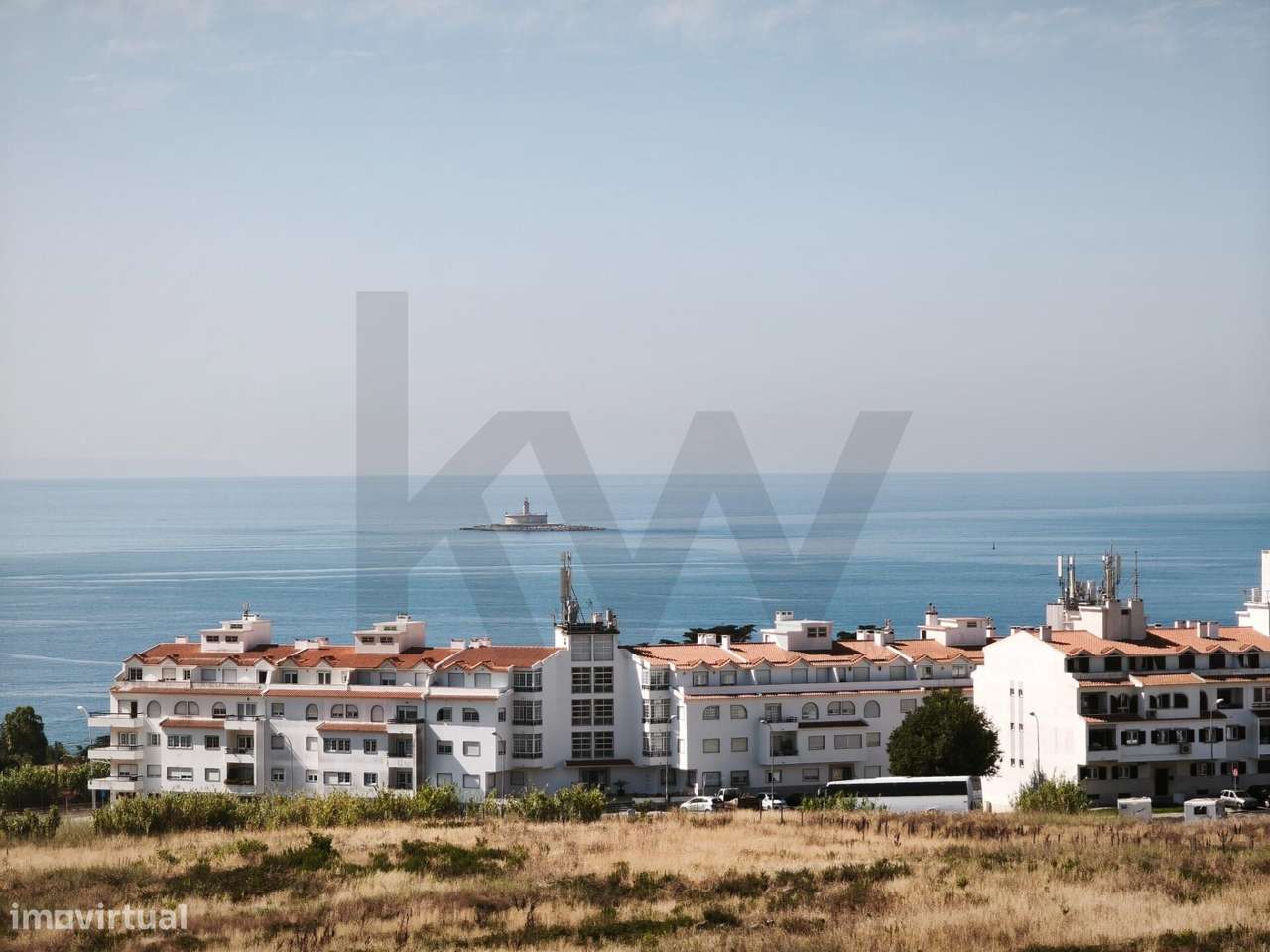 Penthouse T3 com Terraço de 165m2 , Vista Mar e Garagem-1