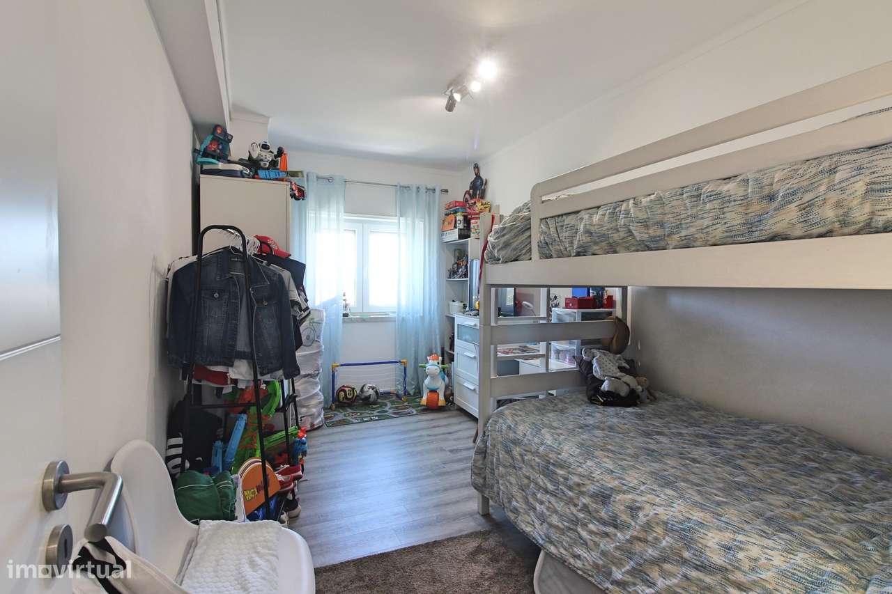 Apartamento T3 em Caldas da Rainha-9