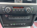 BMW Seria 3 320d Touring - 12