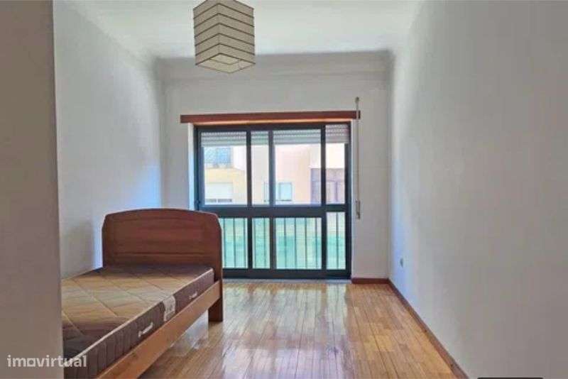 Apartamento T2 Massama - Grande imagem: 5/8