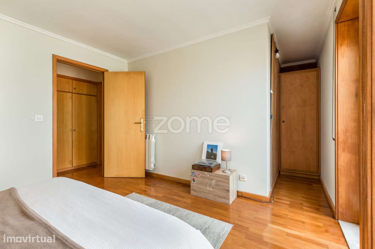 T3 / T4 Duplex com Terraços em Condomínio com Piscina – Francelos-5