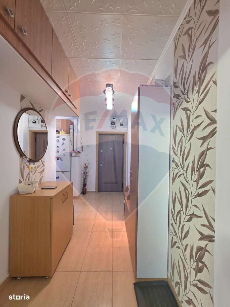 Apartament doua camere vis a vis de Vila Flora Medias - Imagine principală: 5/17