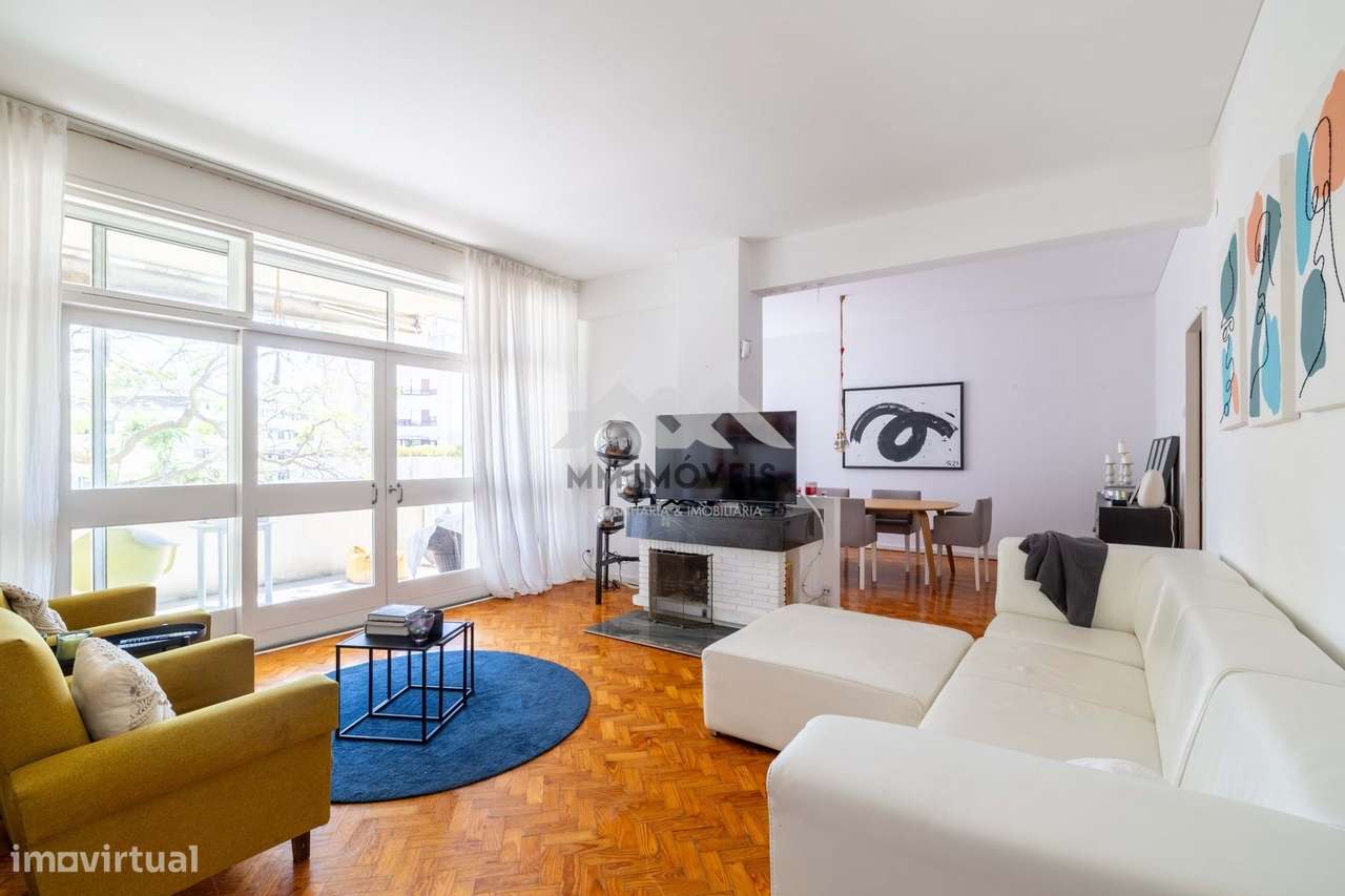 Apartamento T4 | Arrendamento | Varanda | Garagem | Avenida da Boavist - Grande imagem: 3/48