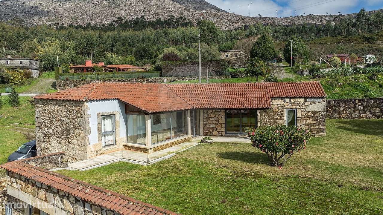 Moradia T7 em pedra  na Serra d'Arga em Dem, Caminha - Grande imagem: 5/50