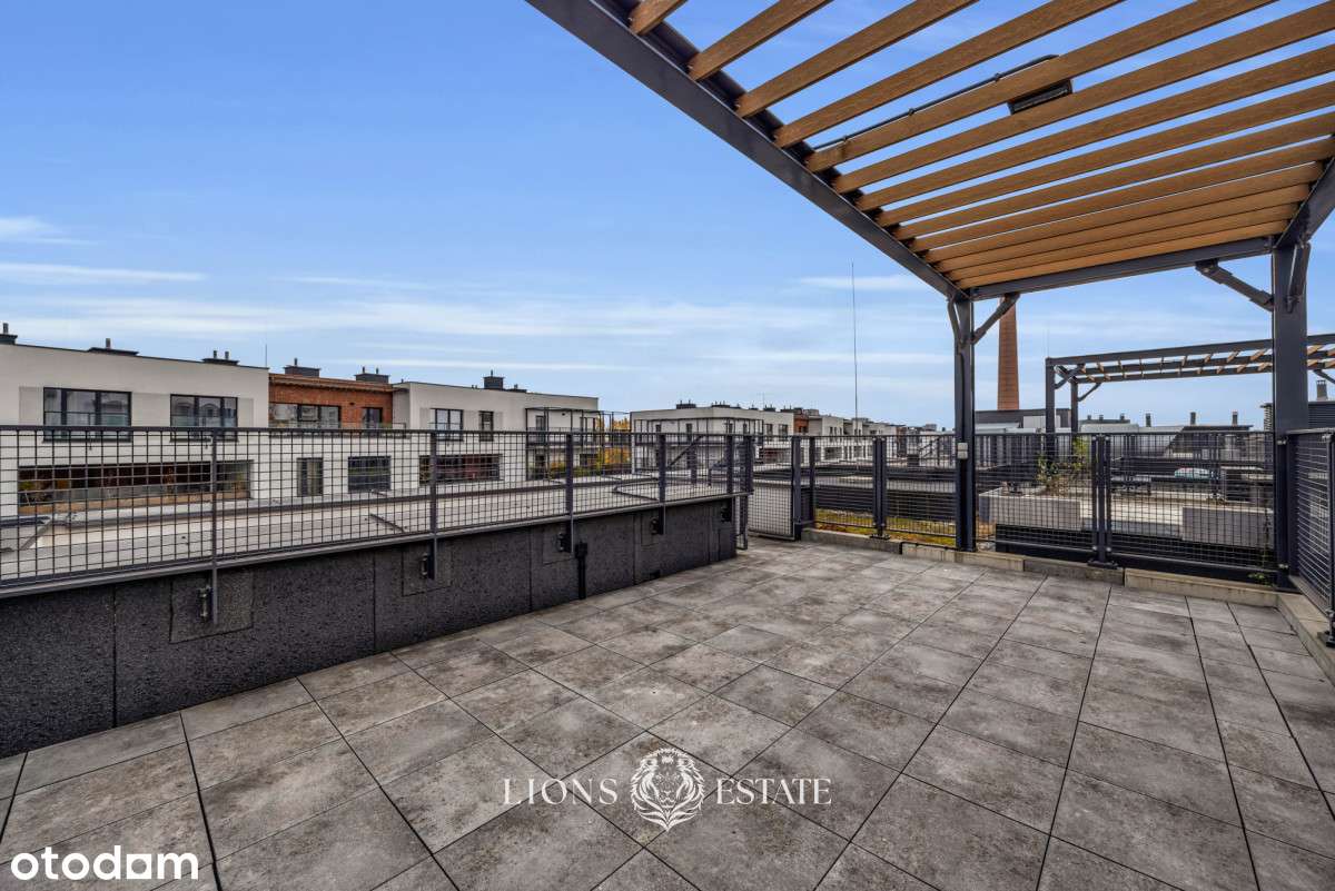 Dwupoziomowy apartament z tarasem na dachu