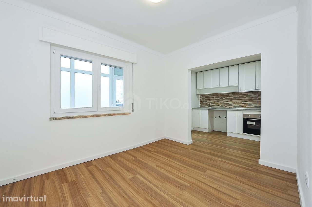 Invista no Seu Futuro: Apartamento T3 em  renovado no Coração de Setúb-10