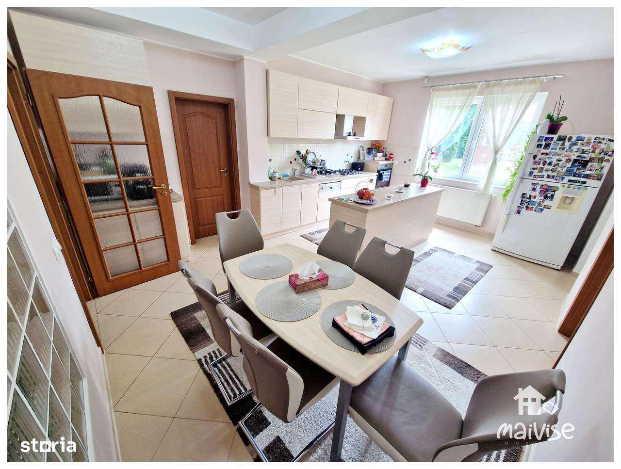 Vila superba cu garaj si  teren 1500 mp, Covasna - Imagine principală: 5/20