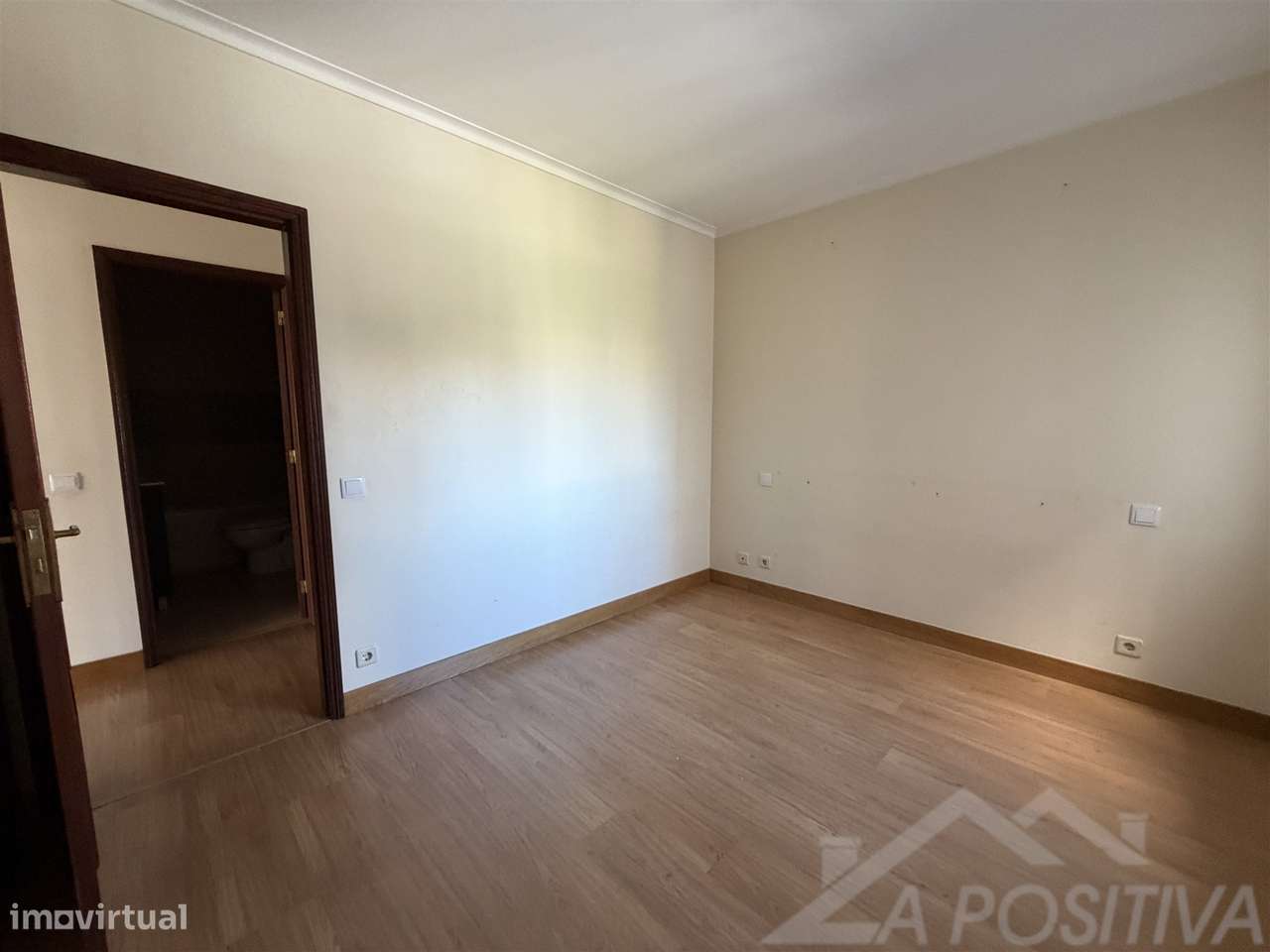 Apartamento T2 Venda em São João da Madeira,São João da Madeira-26