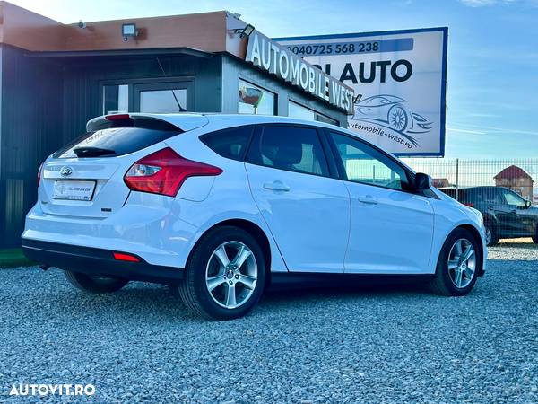 Ford Focus 1.0 EcoBoost Connected - 16