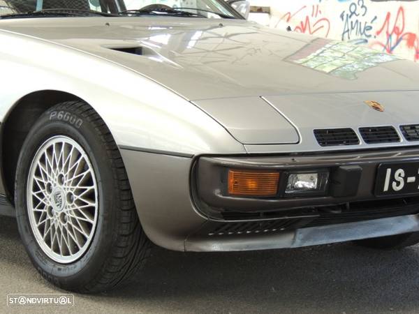 Porsche 924 - 14