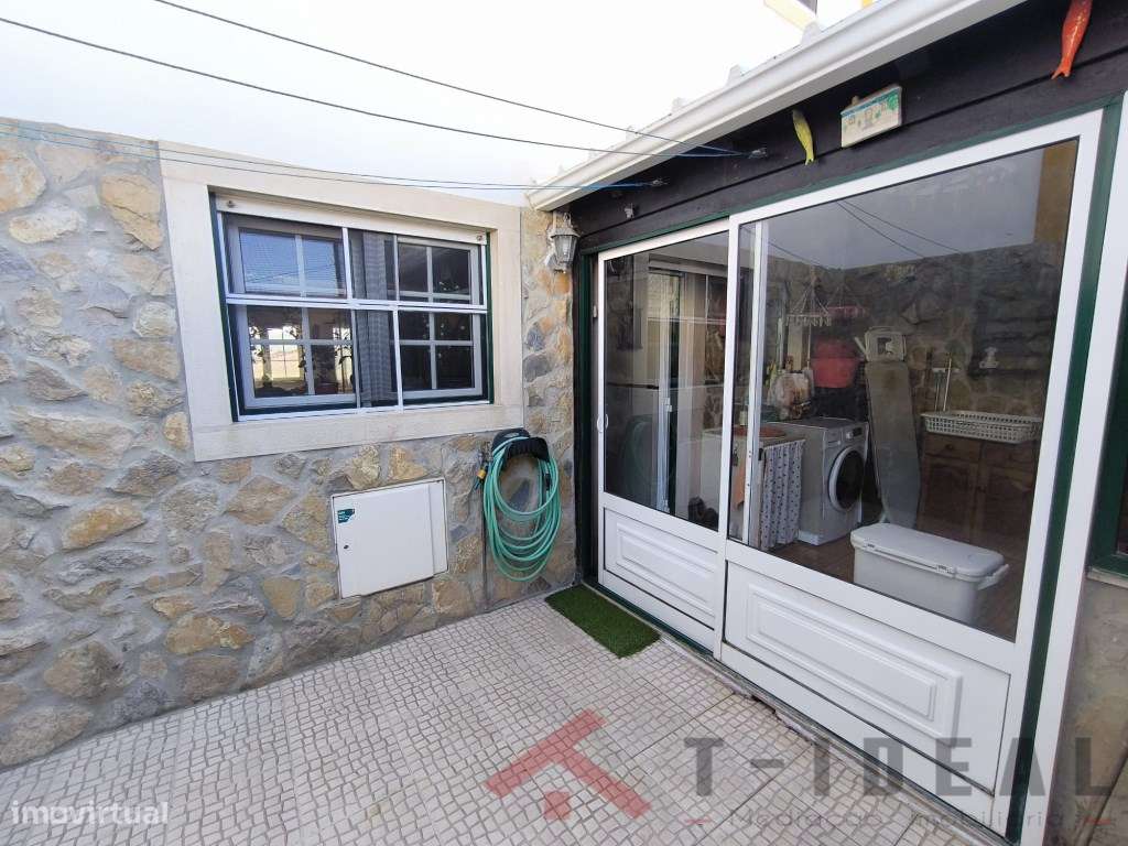 Moradia T3+1 próxima das praias-35