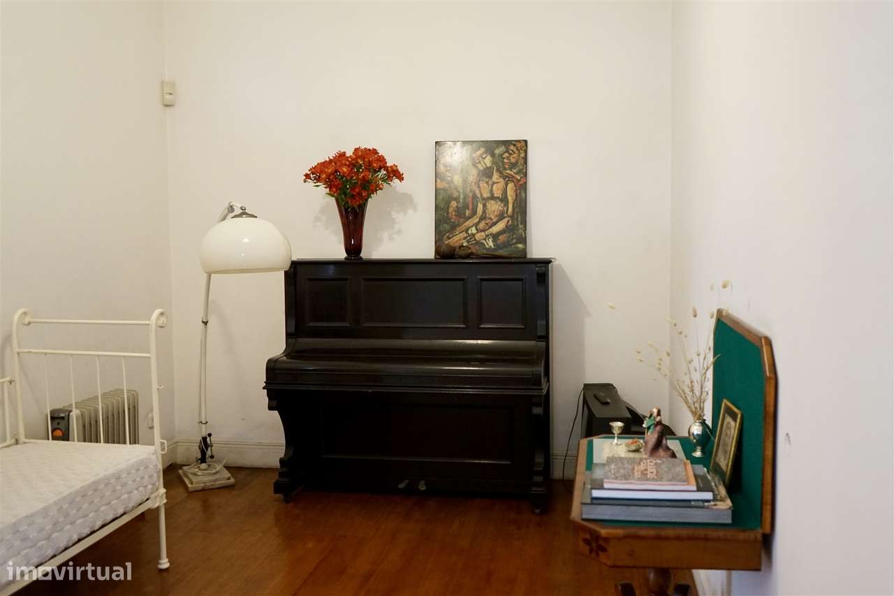 Fantástica moradia num lote de 1360m2-10