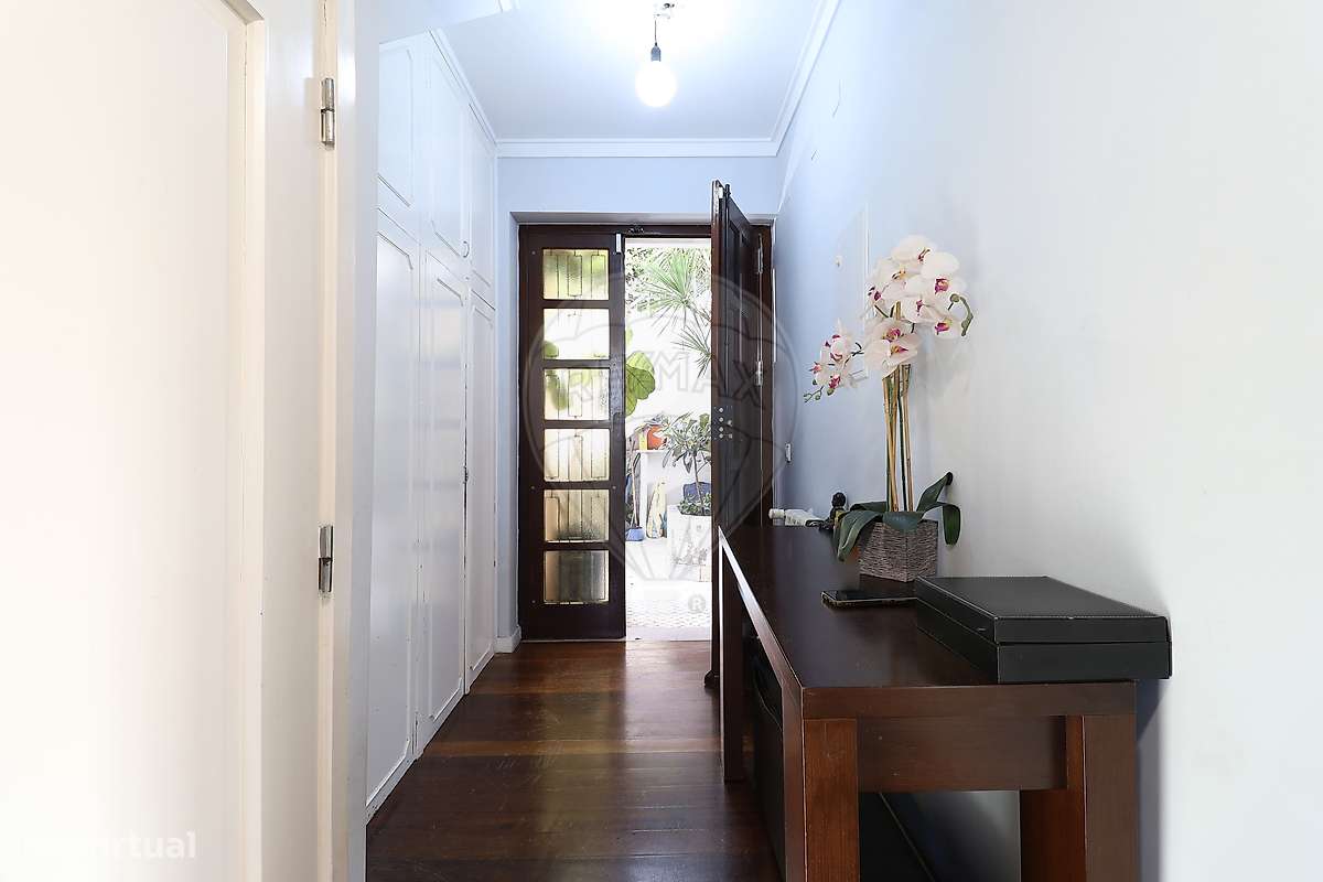 Moradia T6 para venda-5