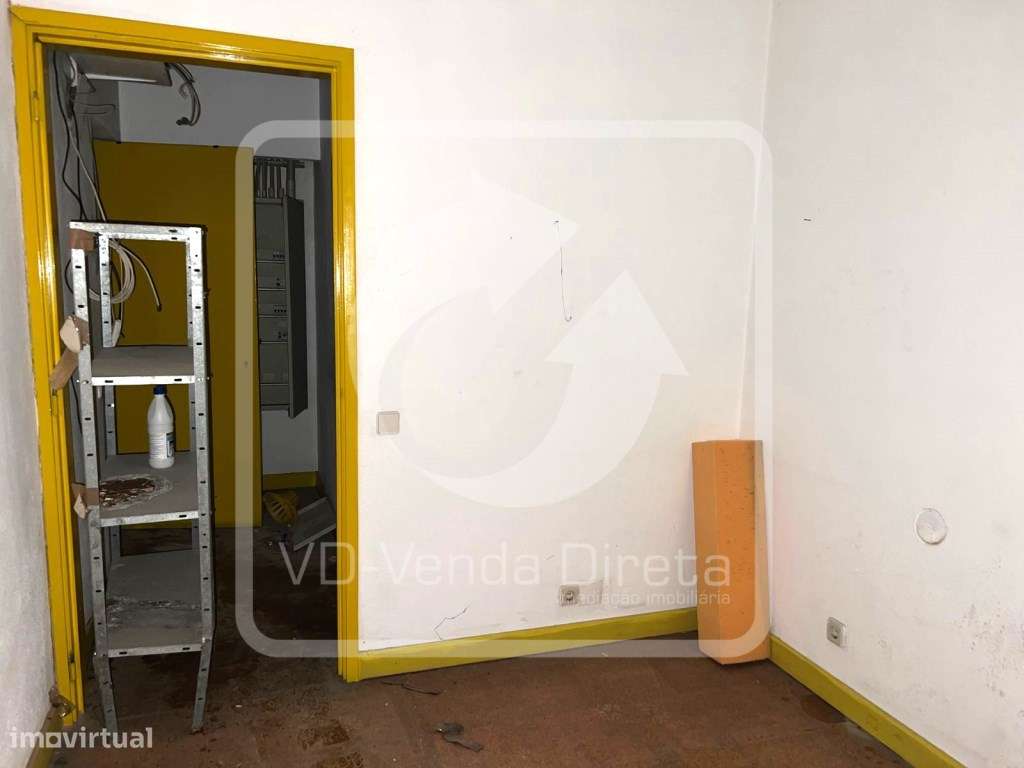 Loja com 450m² na Estrela | 2 Pisos | Excelente localização - IMÓVE...-10