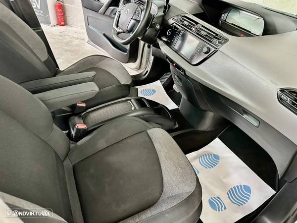 Citroën C4 Spacetourer 1.5 BlueHDi Shine EAT8 - 16