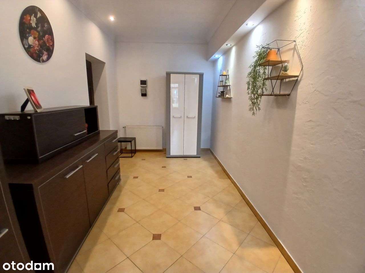 0%prow. 3pokojowe mieszkanie w sercu Jeleniej Góry-7