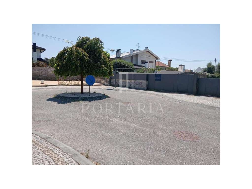 Terreno urbano na Praceta Casas do Sal em Aveiro - Grande imagem: 4/17