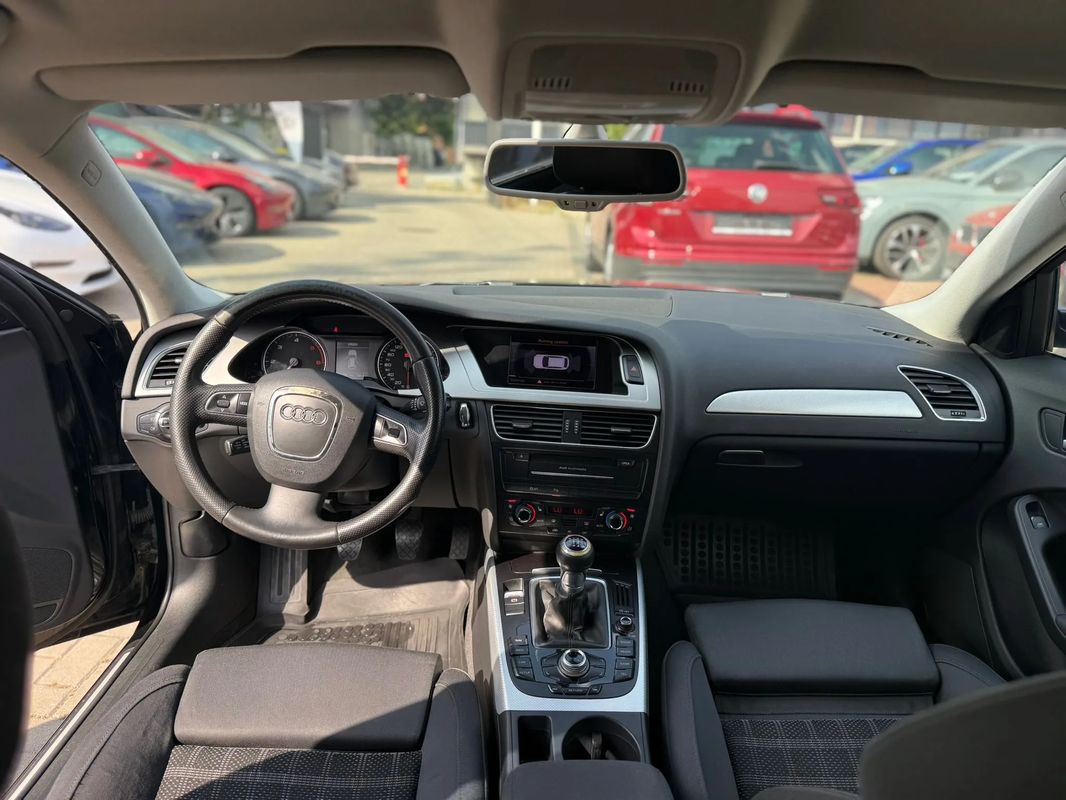 Audi A4 2.0 TDI Avant - 18