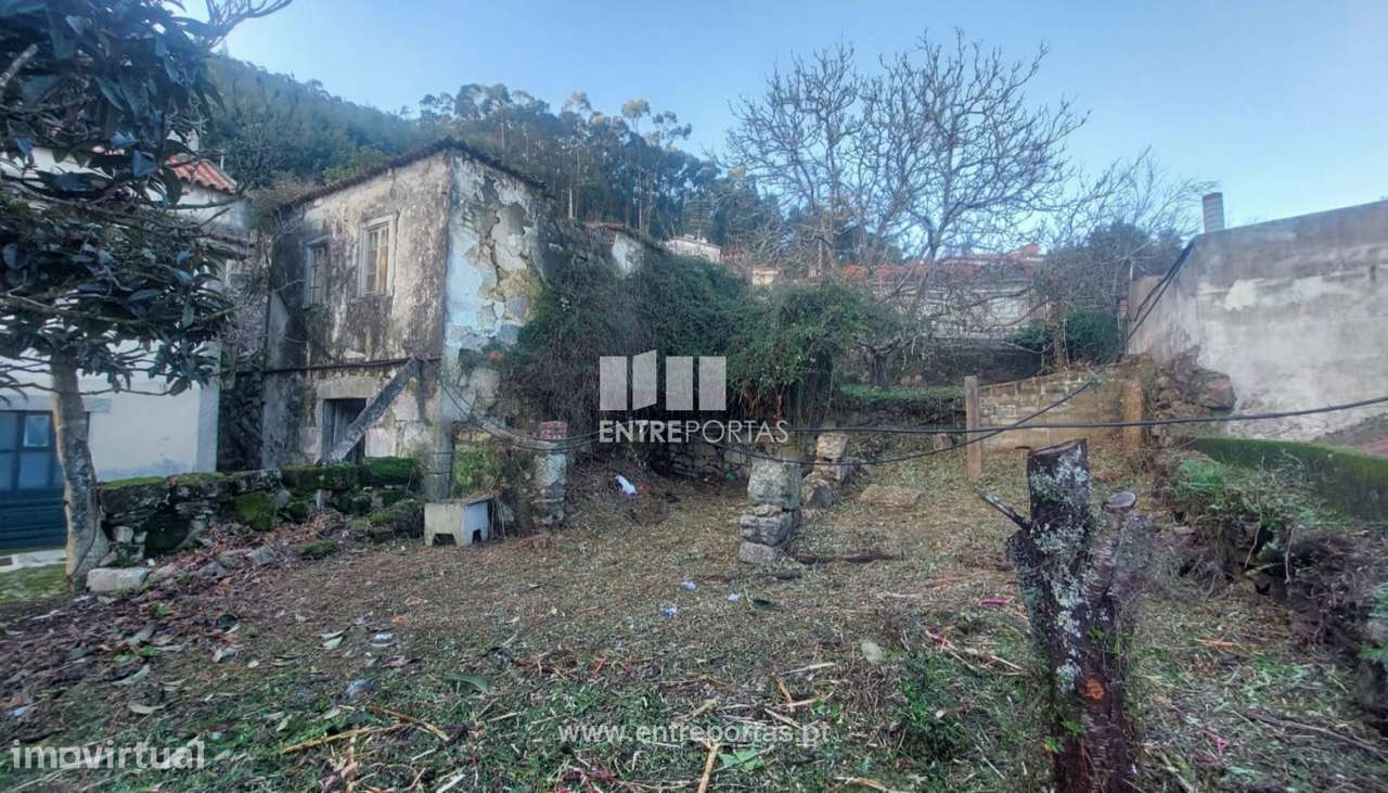 Venda de moradia p/ restauro, Sta Maria Maior, Viana do Castelo-26