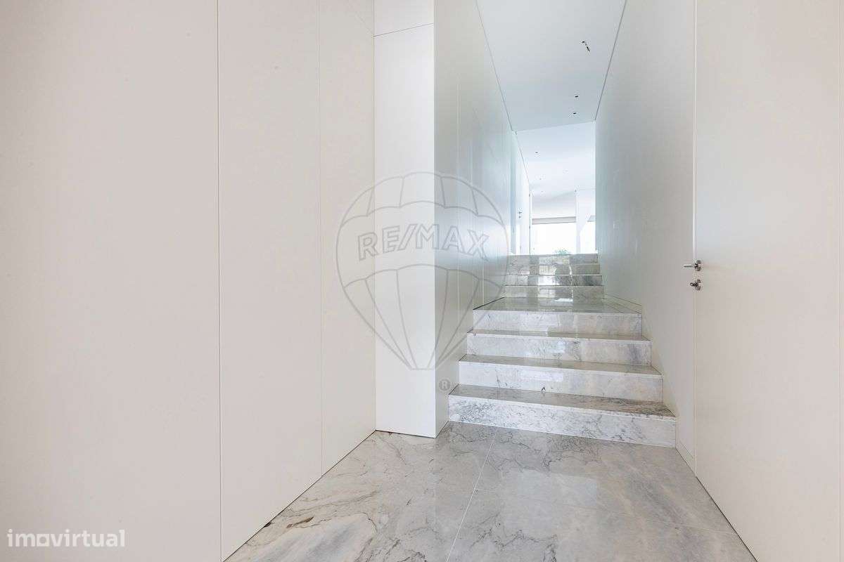 Moradia T4 para venda - Grande imagem: 4/50