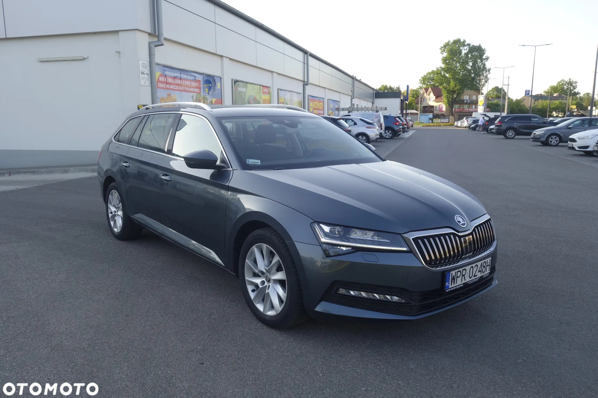 Skoda Superb 1.5 TSI Ambition DSG - 2