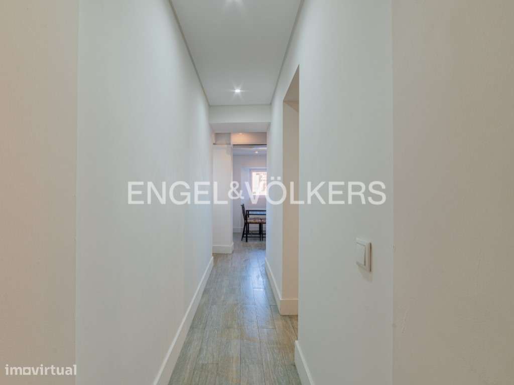 Apartamento T1 perto da Feira da Ladra - Grande imagem: 4/17