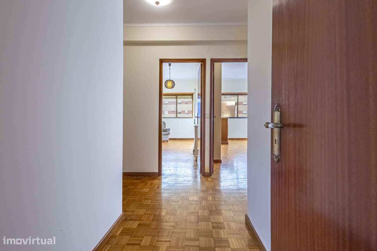 Apartamento T3 em Ferreiros, Braga-13