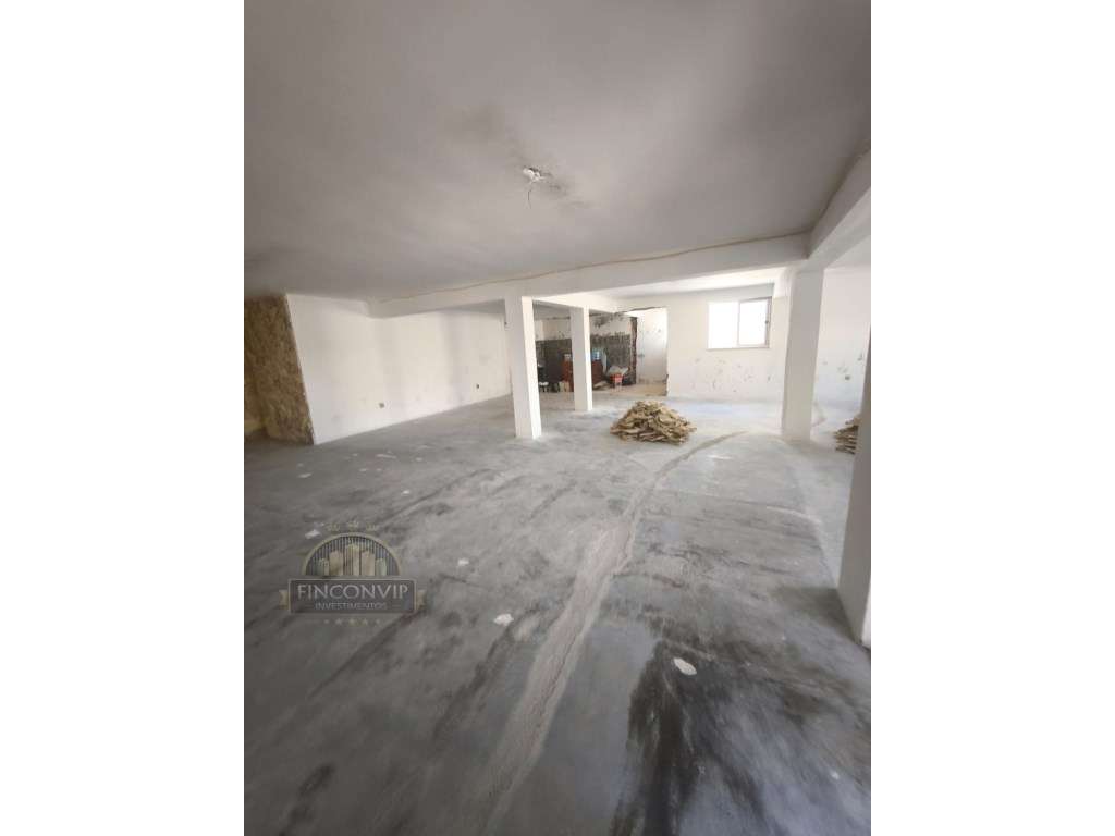 Imóvel de Excelência em Fernão Ferro-50