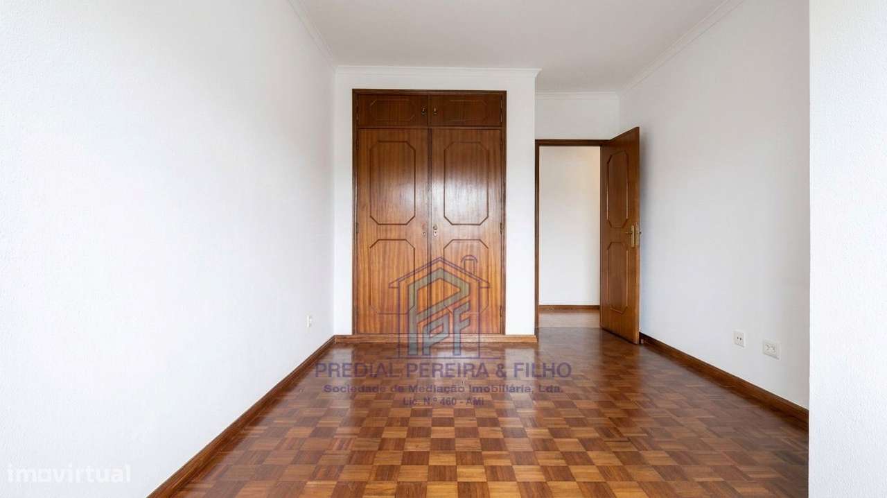 Apartamento T3 - Baguim do Monte / Próx. Burguer King-16