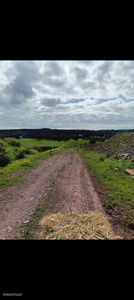 NAO PERCA ESTA GRANDE OPORTUNIDADE! FABULOSO TERRENO DE GRANDES DIMENS - Grande imagem: 4/18