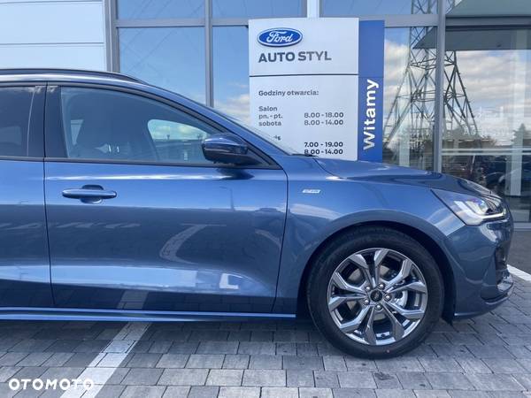 Ford Focus 1.0 EcoBoost mHEV ST-Line X - 6