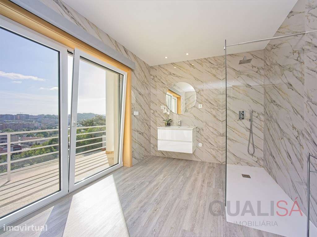 Moradia T5 com piscina, jardim e pomar e com vistas panorâmicas em ...-38