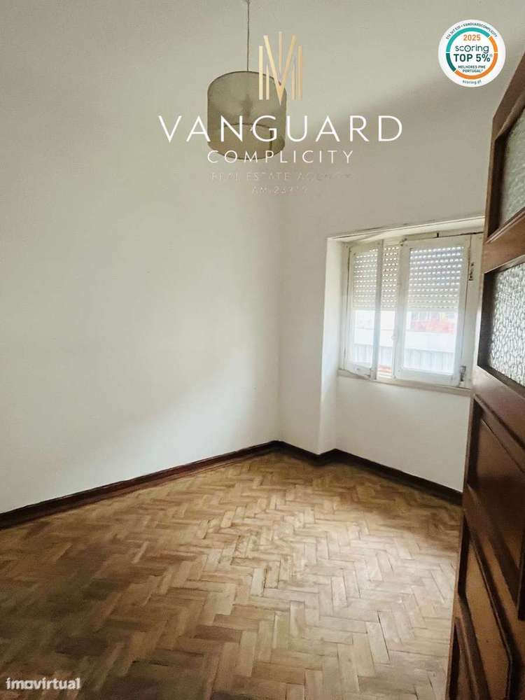 Apartamento T2 no centro de Grandola com varanda - Grande imagem: 3/18