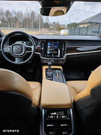 Volvo S90 - 23