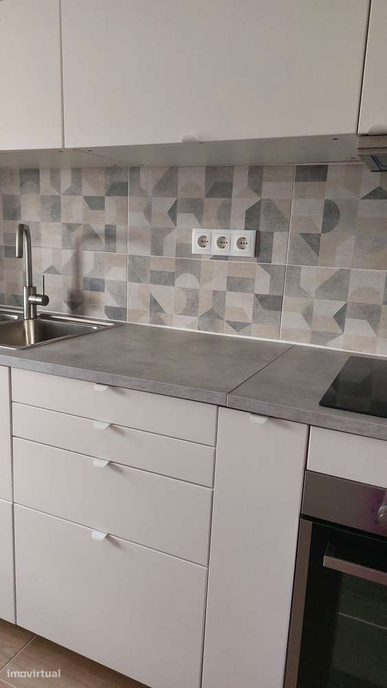 T3 RENOVADO | VISTA PANORÂMICA | 126 m² | Perto da Estação | Luminoso - Grande imagem: 2/29