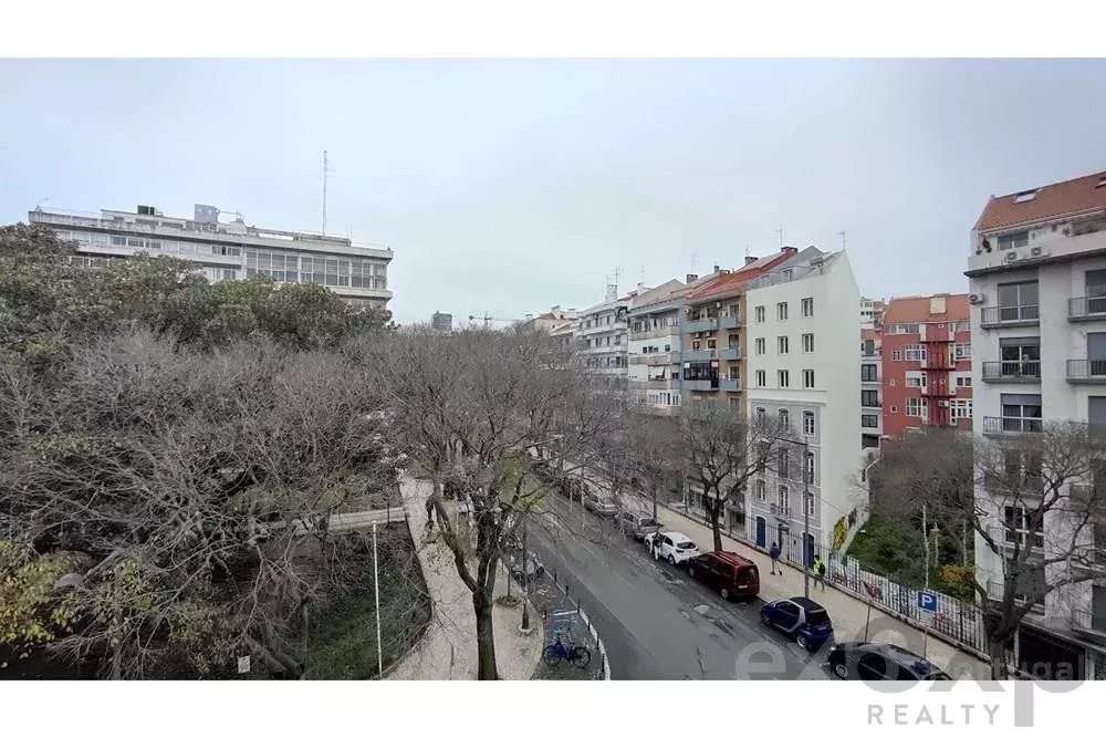 T1 Arroios - A estrear com elevador - Grande imagem: 3/26