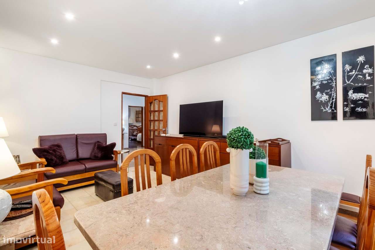 Apartamento T3 em Casal de São Brás, Amadora-8