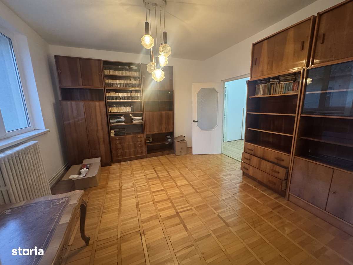 Apartament cu 3 camere in 7 Noiembrie / Spitalul Judetean / UMFST  UMF-1