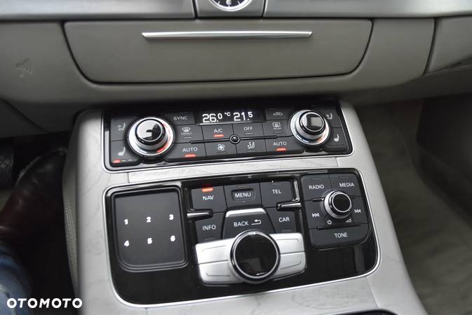 Audi A8 3.0 TDI DPF quattro tiptronic - 13