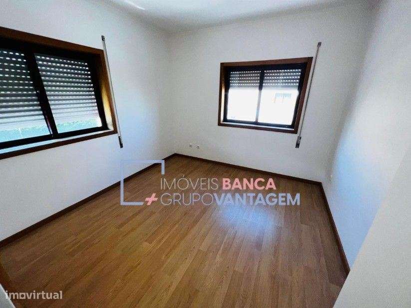 Apartamento T3 de 157 m² em Oliveira de Azeméis  Excelente localiza... - Grande imagem: 5/13