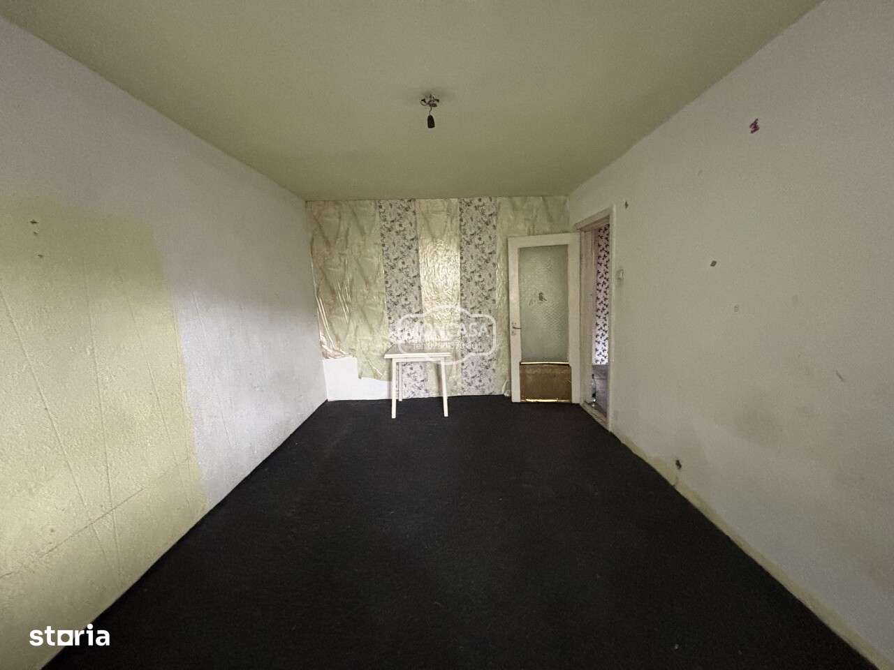 Vizionare on-line! Apartament 4 camere I. Traian , etaj 1 - Imagine principală: 3/10