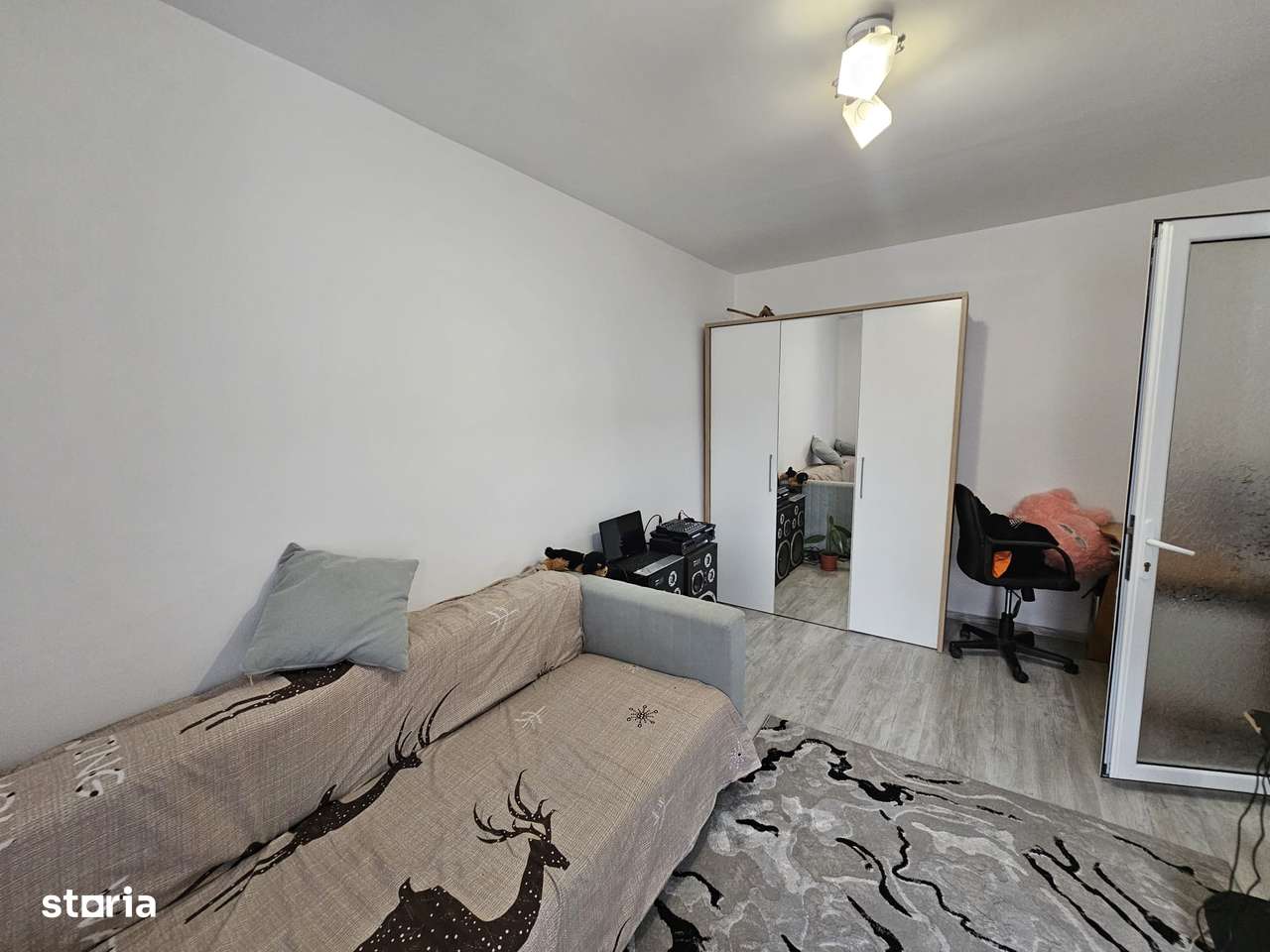 Apartament 3 camere etaj 2 central Mioveni - Imagine principală: 4/10