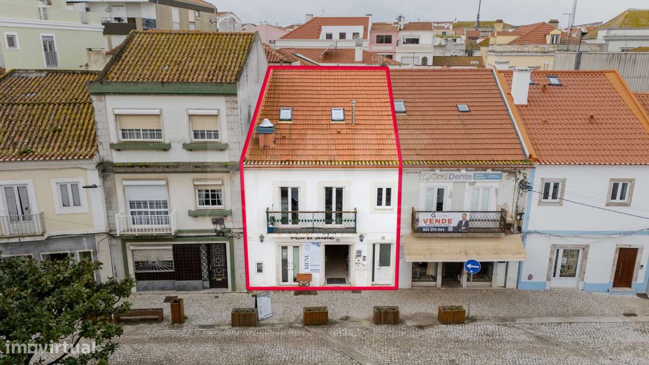 Prédio de Uso Misto em Peniche - Grande imagem: 3/10