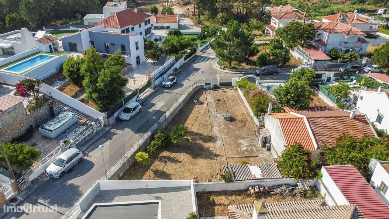 Terreno Urbano perto da Lagoa de Albufeira - Grande imagem: 5/13