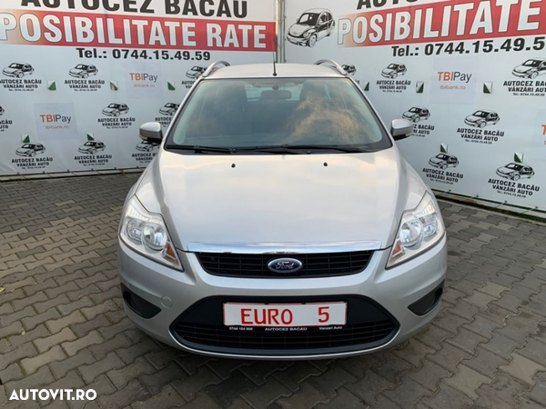 Ford Focus 1.6 - 13