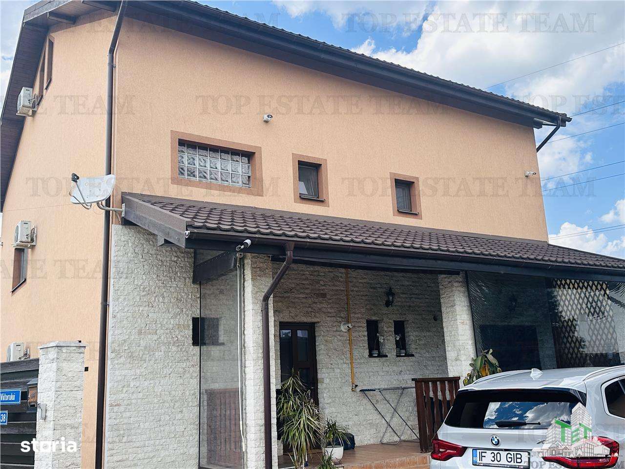 Vila superba 360 mp construiti, 524 mp curte, 6 camere, P+1+M ROSU - Imagine principală: 1/20