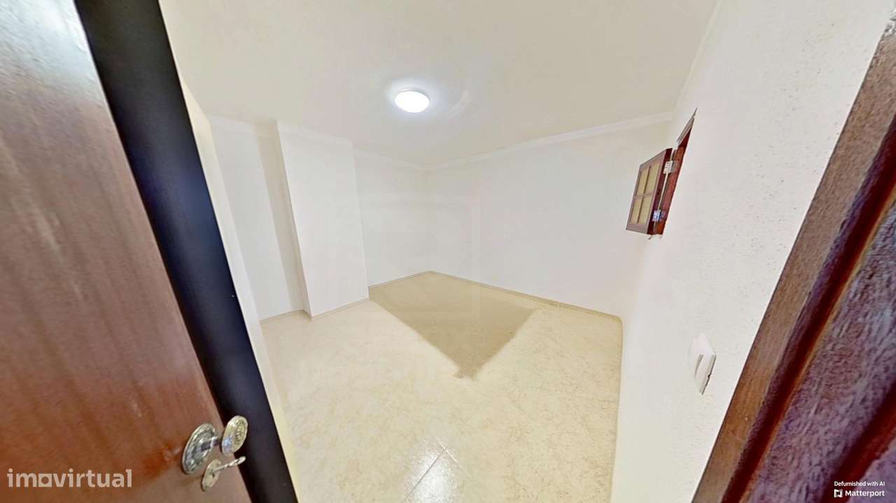 Moradia T6 com Terreno 1000 m² + Terreno Rústico – Medelim-45