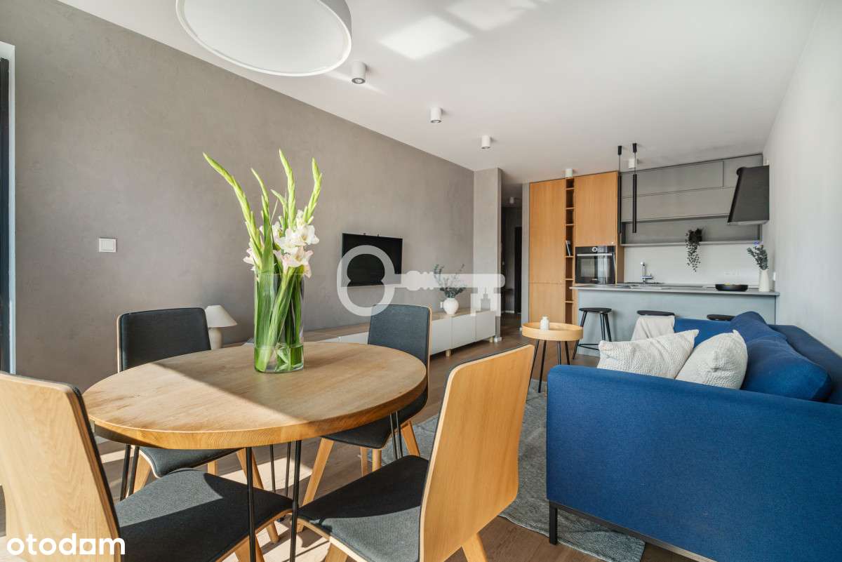 Centrum | bogate wyposażenie | garderoba - Pełny obrazek: 3/16