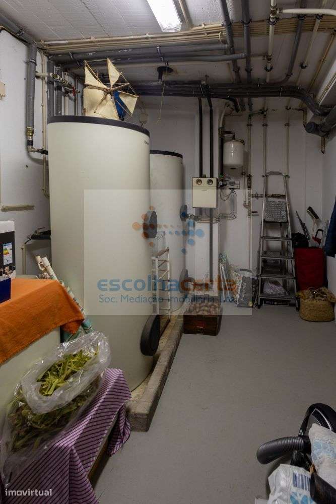 Moradia T5 com vista Serra-25